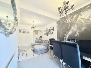 Photo 6- click for photo gallery